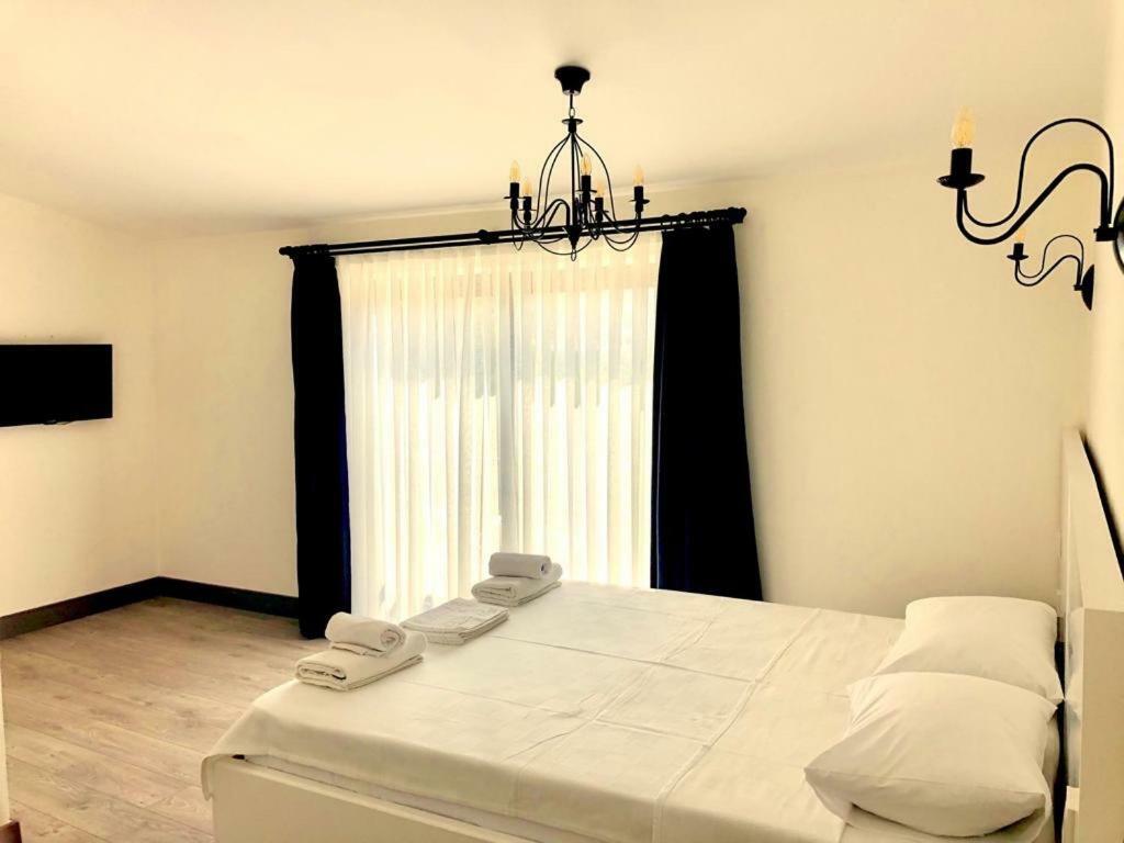 Victoria Hotel And Lounge Foça Extérieur photo